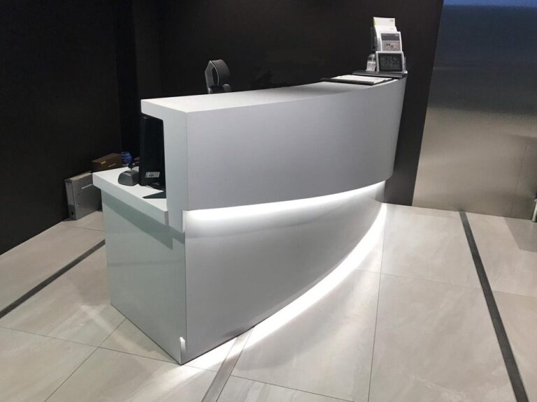 Curved Corian Reception Desk - Nokk