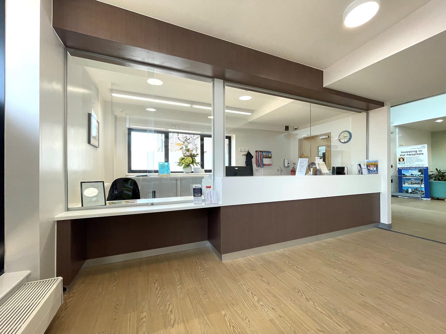 Corian And Hpl Hospital Reception Desk Nokk